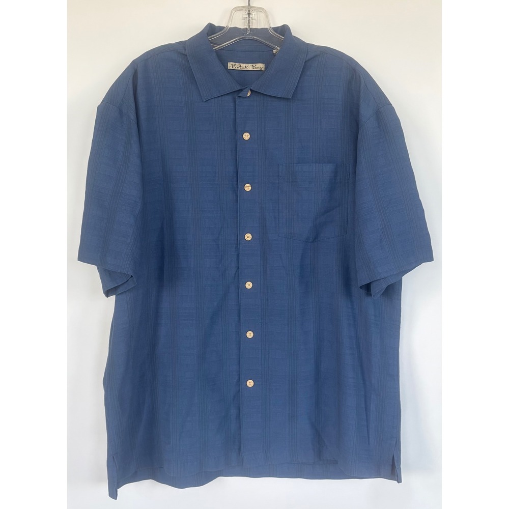 Batik Bay Men L Blue Textured Short Sleeve Button Down Camp Shirt Rayon Blend